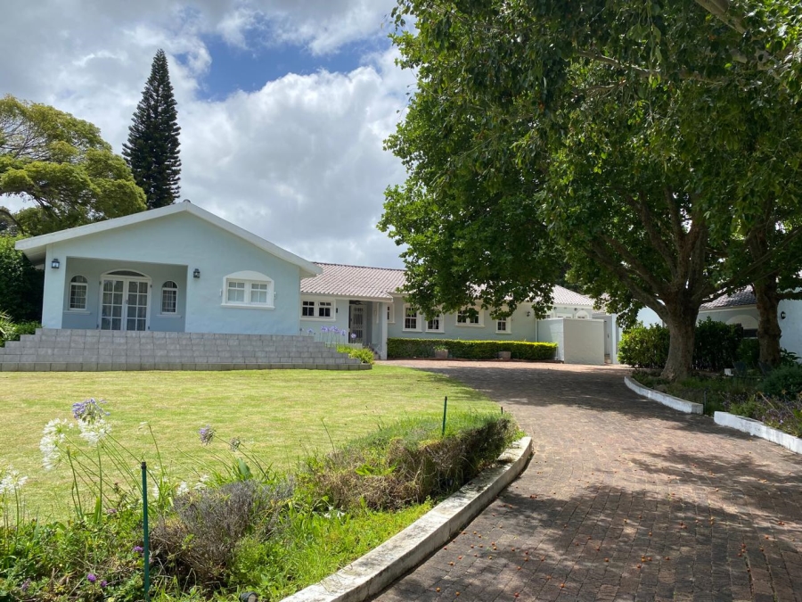 To Let 5 Bedroom Property for Rent in Constantia Western Cape